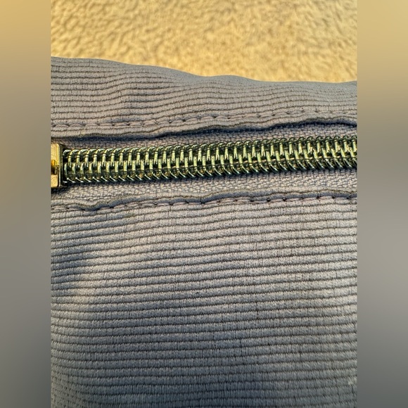 Salvatore Ferragamo Parfums Smoky Blue Logo Cosmetic Bag - Picture 7 of 11